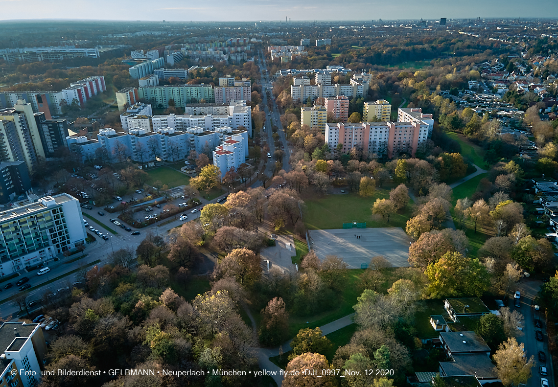 12.11./09.11.2020 - Marx-Zentrum und Umgebung am Karl-Marx-Ring in Neuperlach